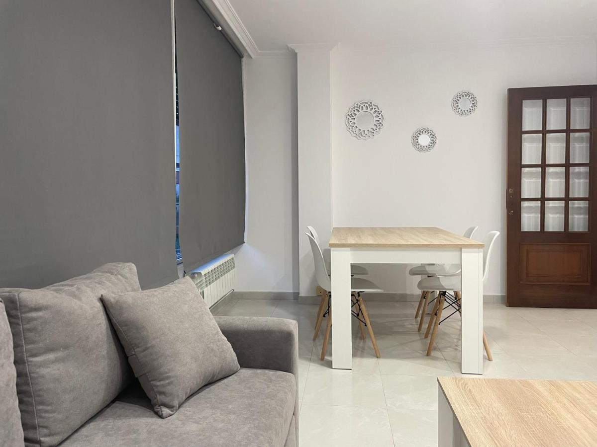 Apartamentos Demar Luis Casais O Grove Exterior photo
